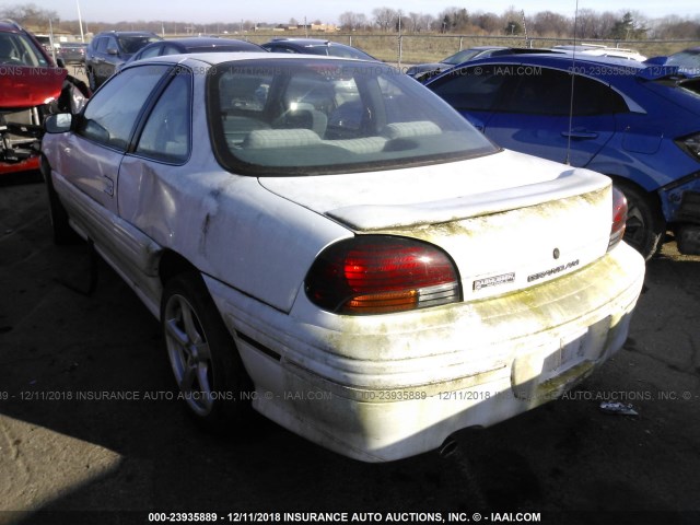 1G2NE12T0VC810940 - 1997 PONTIAC GRAND AM SE WHITE photo 3