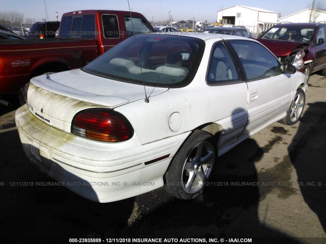 1G2NE12T0VC810940 - 1997 PONTIAC GRAND AM SE WHITE photo 4