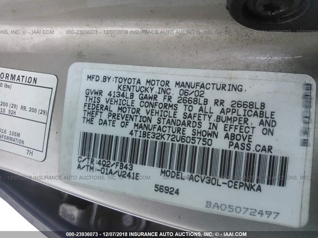 4T1BE32K72U605750 - 2002 TOYOTA CAMRY LE/XLE/SE GOLD photo 9