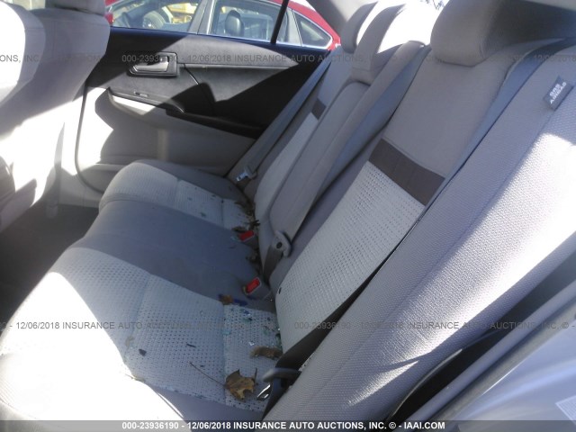 4T1BF1FK2EU760271 - 2014 TOYOTA CAMRY L/SE/LE/XLE 银色 照片 8