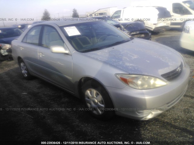 4T1BE32K03U728128 - 2003 TOYOTA CAMRY LE/XLE/SE SILVER photo 1