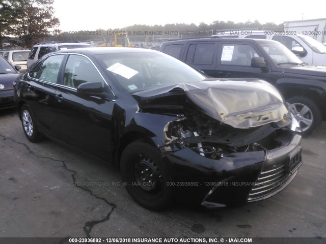 4T1BF1FK9HU744461 - 2017 TOYOTA CAMRY LE/XLE/SE/XSE BLACK photo 1