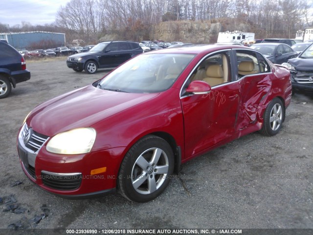 3VWRZ71K08M024973 - 2008 VOLKSWAGEN JETTA SE/SEL RED photo 2