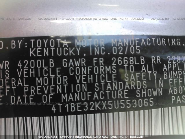 4T1BE32KX5U553065 - 2005 TOYOTA CAMRY LE/XLE/SE SILVER photo 9