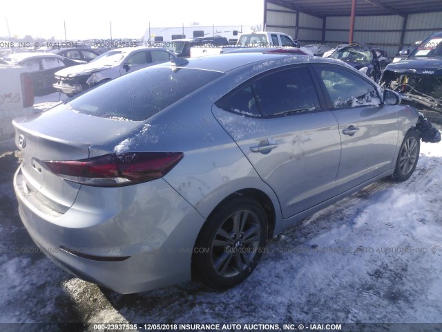 5NPD84LF2HH119085 - 2017 HYUNDAI ELANTRA SE/VALUE/LIMITED SILVER photo 4