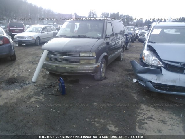 1GNEL19X24B122296 - 2004 CHEVROLET ASTRO GRAY photo 2