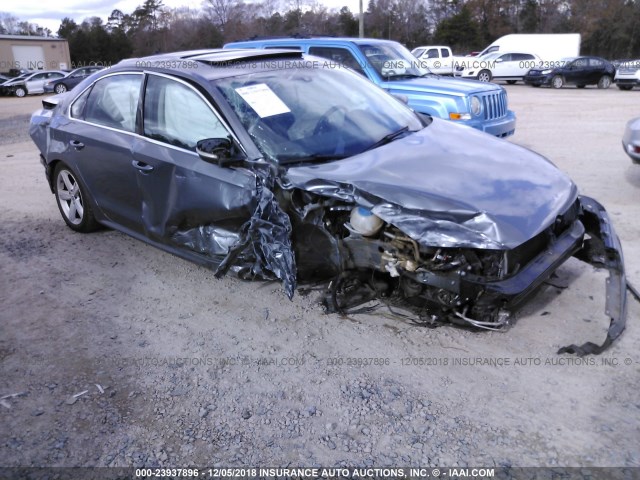 1VWBN7A35DC086354 - 2013 VOLKSWAGEN PASSAT SE GRAY photo 1