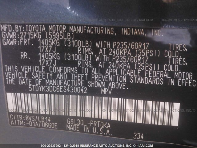 5TDYK3DC6ES430042 - 2014 TOYOTA SIENNA XLE/LIMITED GRAY photo 9