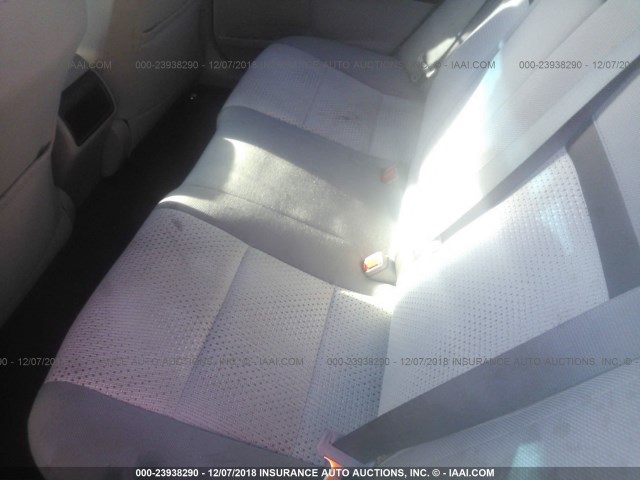 4T1BF1FK2CU021804 - 2012 TOYOTA CAMRY SE/LE/XLE 银色 照片 8