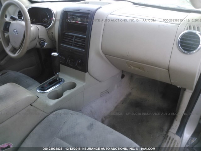 1FMEU62E26ZA23138 - 2006 FORD EXPLORER XLS BROWN photo 5