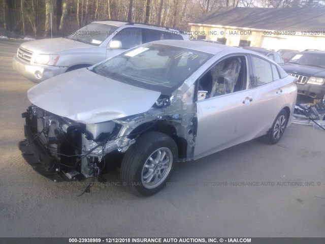 JTDKARFP8H3059175 - 2017 TOYOTA PRIUS PRIME  银色 照片 2