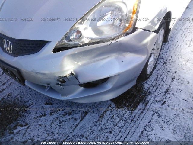 JHMGE8H55BC000784 - 2011 HONDA FIT SPORT SILVER photo 6