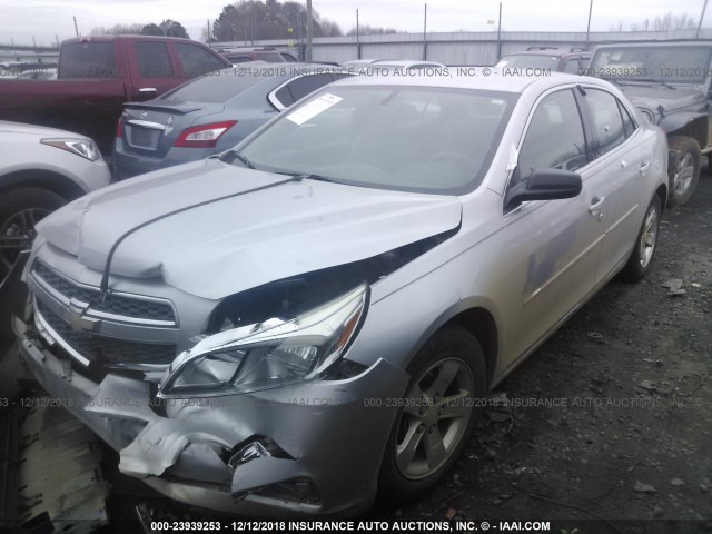 1G11B5SAXDF258099 - 2013 CHEVROLET MALIBU LS 银色 照片 2