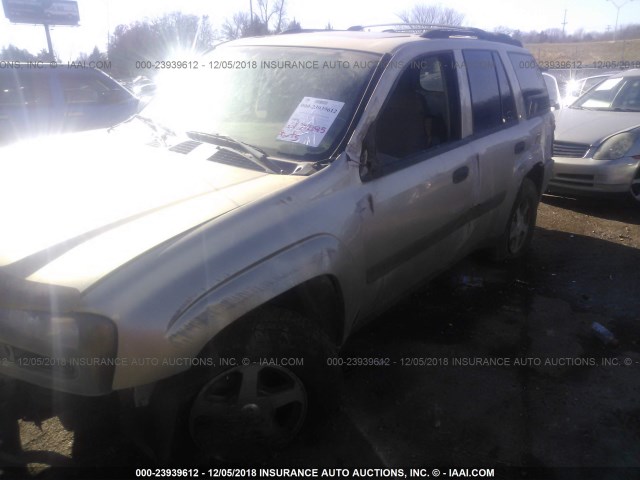 1GNDT13S652291313 - 2005 CHEVROLET TRAILBLAZER LS/LT TAN photo 6