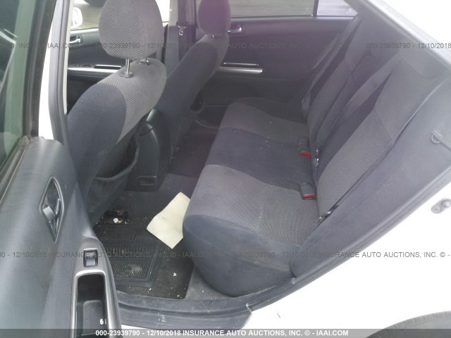 4T1BE32K05U384254 - 2005 TOYOTA CAMRY LE/XLE/SE WHITE photo 8