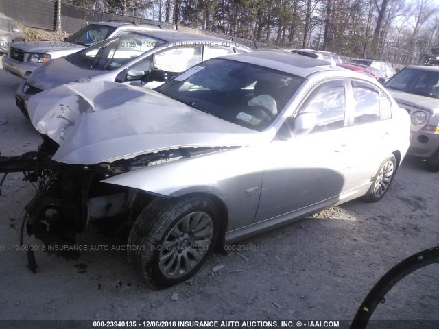 WBAPK53579A513876 - 2009 BMW 328 XI SULEV SILVER photo 2