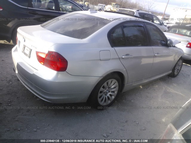 WBAPK53579A513876 - 2009 BMW 328 XI SULEV SILVER photo 4