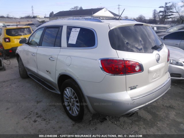 5GAKRBEDXBJ206866 - 2011 BUICK ENCLAVE CXL WHITE photo 3