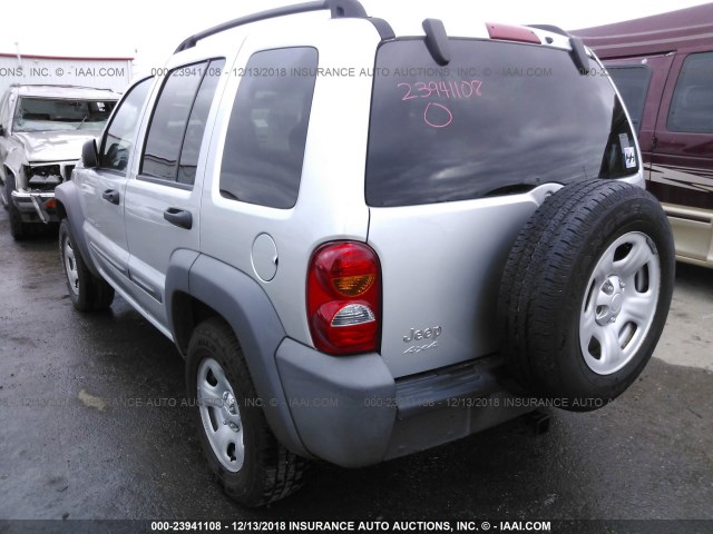 1J4GL48K33W718608 - 2003 JEEP LIBERTY SPORT/FREEDOM SILVER photo 3