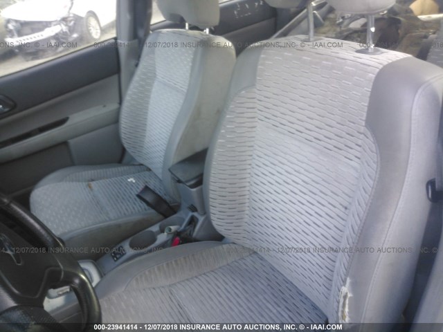 JF1SG65675H726151 - 2005 SUBARU FORESTER 2.5XS Күміс фото 8
