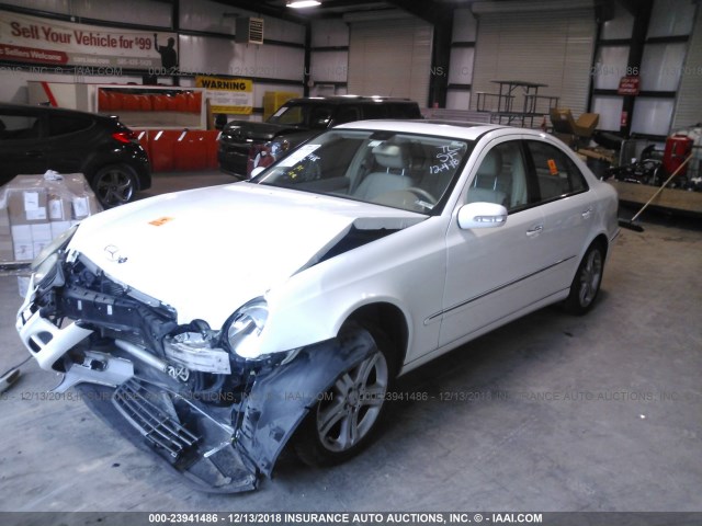 WDBUF56J46A903086 - 2006 MERCEDES-BENZ E 350 WHITE photo 2