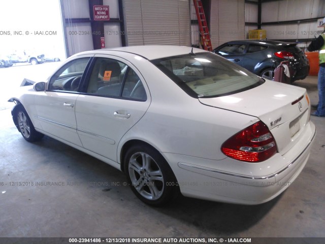 WDBUF56J46A903086 - 2006 MERCEDES-BENZ E 350 WHITE photo 3