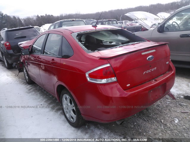 1FAHP35NX8W182812 - 2008 FORD FOCUS SE/SEL/SES RED photo 3