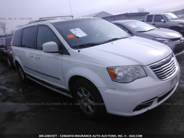 2A4RR5DG3BR702818 - 2011 CHRYSLER TOWN & COUNTRY TOURING WHITE photo 1