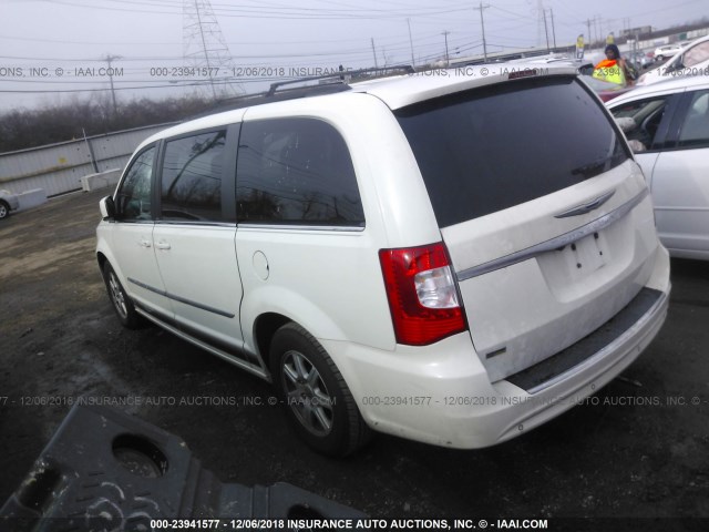 2A4RR5DG3BR702818 - 2011 CHRYSLER TOWN & COUNTRY TOURING WHITE photo 3