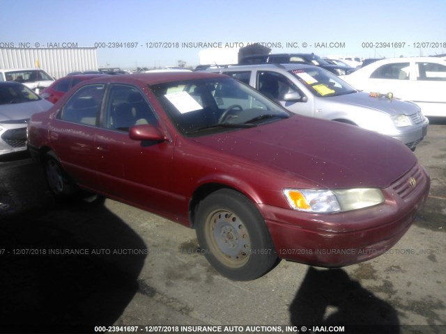 JT2BF22K8V0014441 - 1997 TOYOTA CAMRY LE/XLE RED photo 1