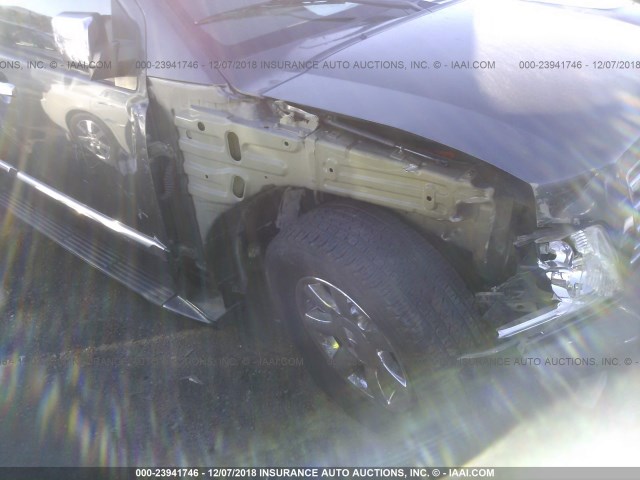 5N3AA08A85N800024 - 2005 INFINITI QX56 GRAY photo 6