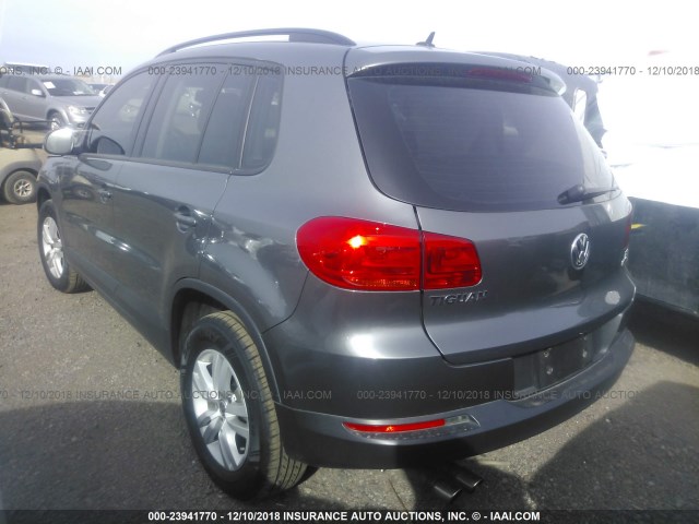 WVGBV7AX7GW535912 - 2016 VOLKSWAGEN TIGUAN S/SE/SEL/R-LINE GRAY photo 3