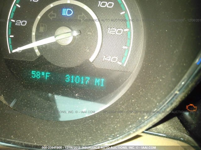 1G1ZB5E01CF247075 - 2012 CHEVROLET MALIBU LS GOLD photo 7