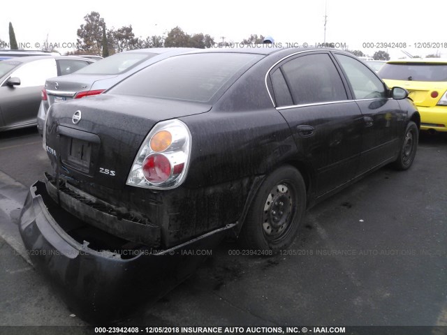 1N4AL11D94C176025 - 2004 NISSAN ALTIMA S/SL BLACK photo 4