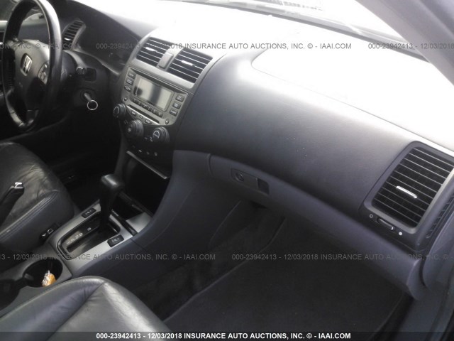 1HGCM66573A034718 - 2003 HONDA ACCORD BLACK photo 5