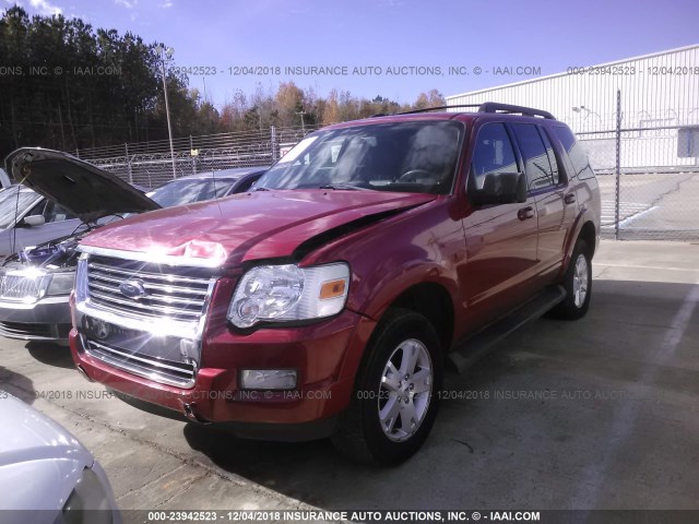 1FMEU73E89UA13798 - 2009 FORD EXPLORER XLT RED photo 2