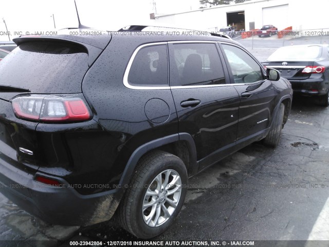 1C4PJLCBXKD187267 - 2019 JEEP CHEROKEE LATITUDE BLACK photo 4