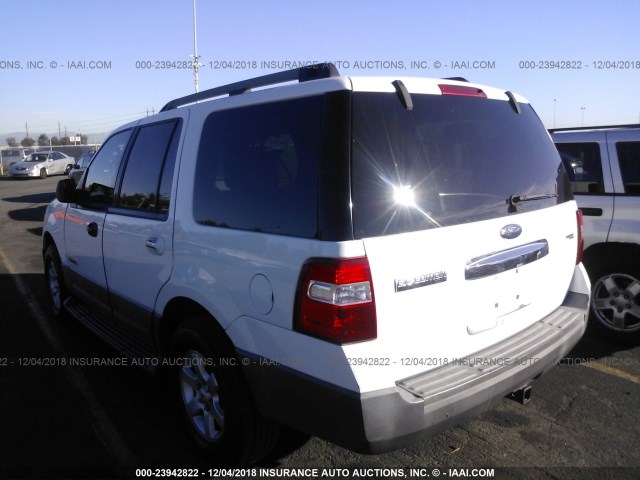 1FMFU165X7LA48195 - 2007 FORD EXPEDITION XLT WHITE photo 3