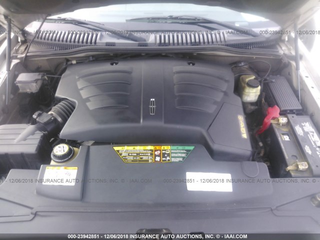 5LMEU88H45ZJ16946 - 2005 LINCOLN AVIATOR 银色 照片 10
