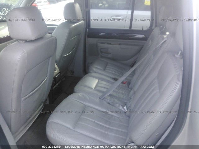 5LMEU88H45ZJ16946 - 2005 LINCOLN AVIATOR 银色 照片 8