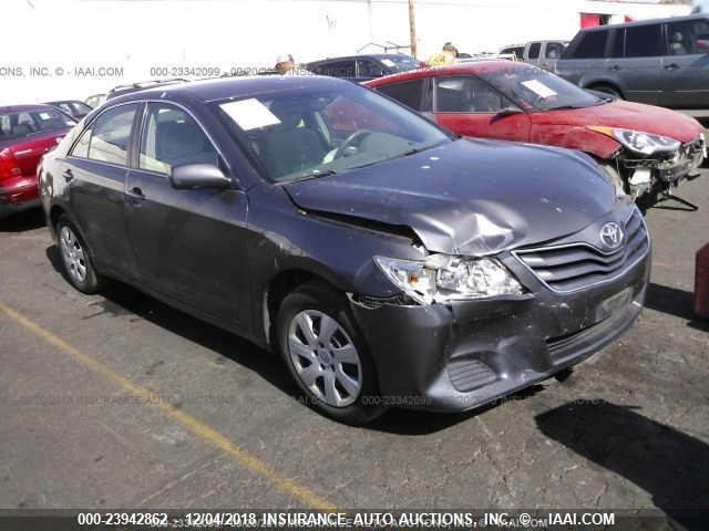 4T4BF3EK6BR147942 - 2011 TOYOTA CAMRY SE/LE/XLE GRAY photo 1