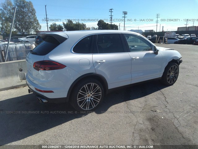 WP1AC2A25FLA80702 - 2015 PORSCHE CAYENNE TURBO WHITE photo 4