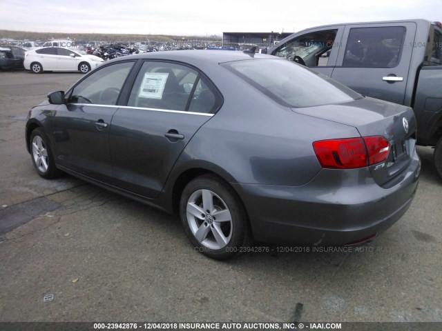 3VWLL7AJ1DM405563 - 2013 VOLKSWAGEN JETTA TDI GRAY photo 3