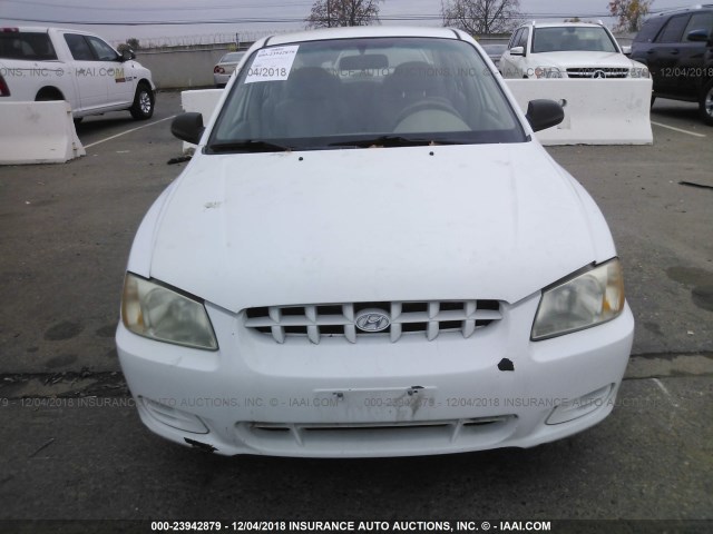 KMHCG45C32U314316 - 2002 HYUNDAI ACCENT GL WHITE photo 6