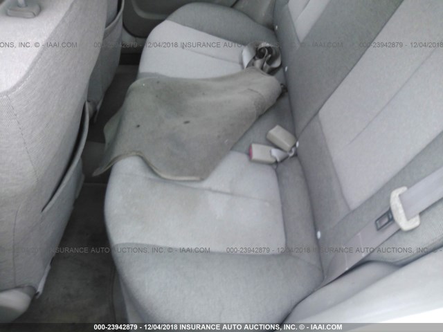 KMHCG45C32U314316 - 2002 HYUNDAI ACCENT GL WHITE photo 8