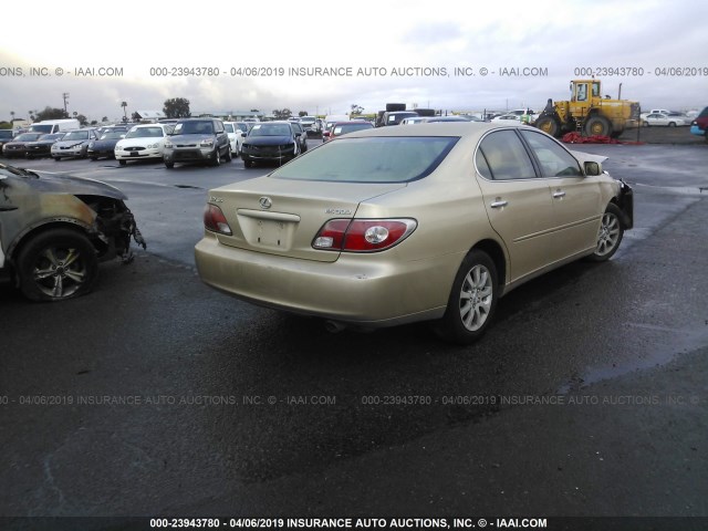 JTHBF30G225022544 - 2002 LEXUS ES 300 GOLD photo 4