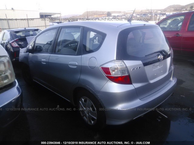 JHMGE8H3XDC051554 - 2013 HONDA FIT SILVER photo 3