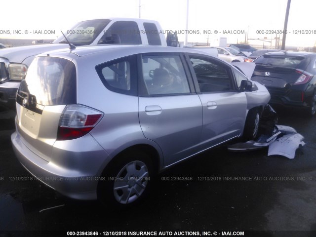 JHMGE8H3XDC051554 - 2013 HONDA FIT SILVER photo 4