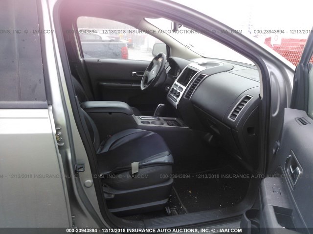 2FMDK38C88BA87373 - 2008 FORD EDGE SEL TAN photo 5