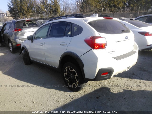 JF2GPALC0GH288847 - 2016 SUBARU CROSSTREK LIMITED WHITE photo 3